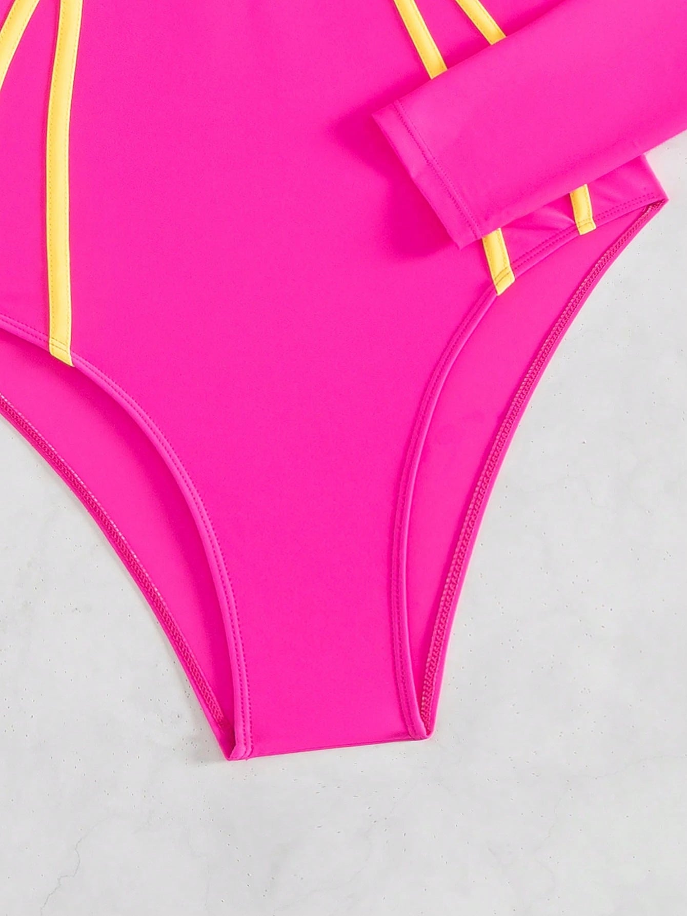Swim SPRTY 1pc Women Solid Color Patchwork Long Sleeve Zipper Design Neon One-Piece Swimsuit For Summer Beach Vacation