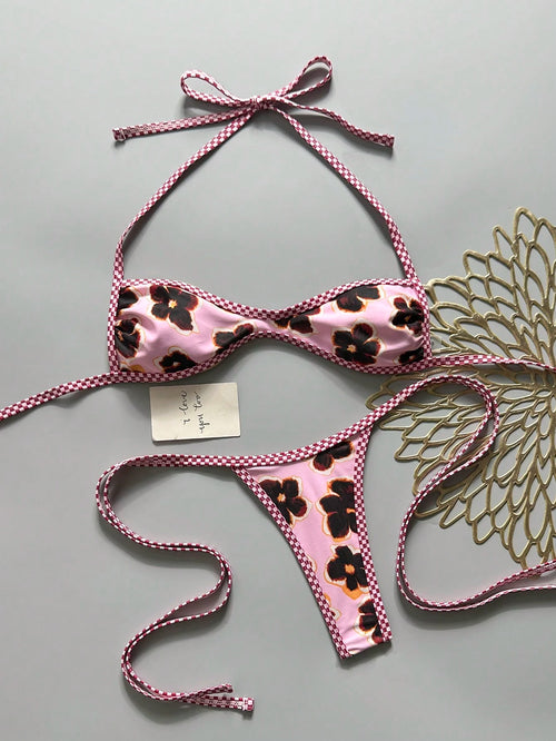 Swim SXY 2-Piece Spring/Summer Beach Vacation Floral Random Print Halter Bandeau Top And Side Tie String Thong Bikini Set
