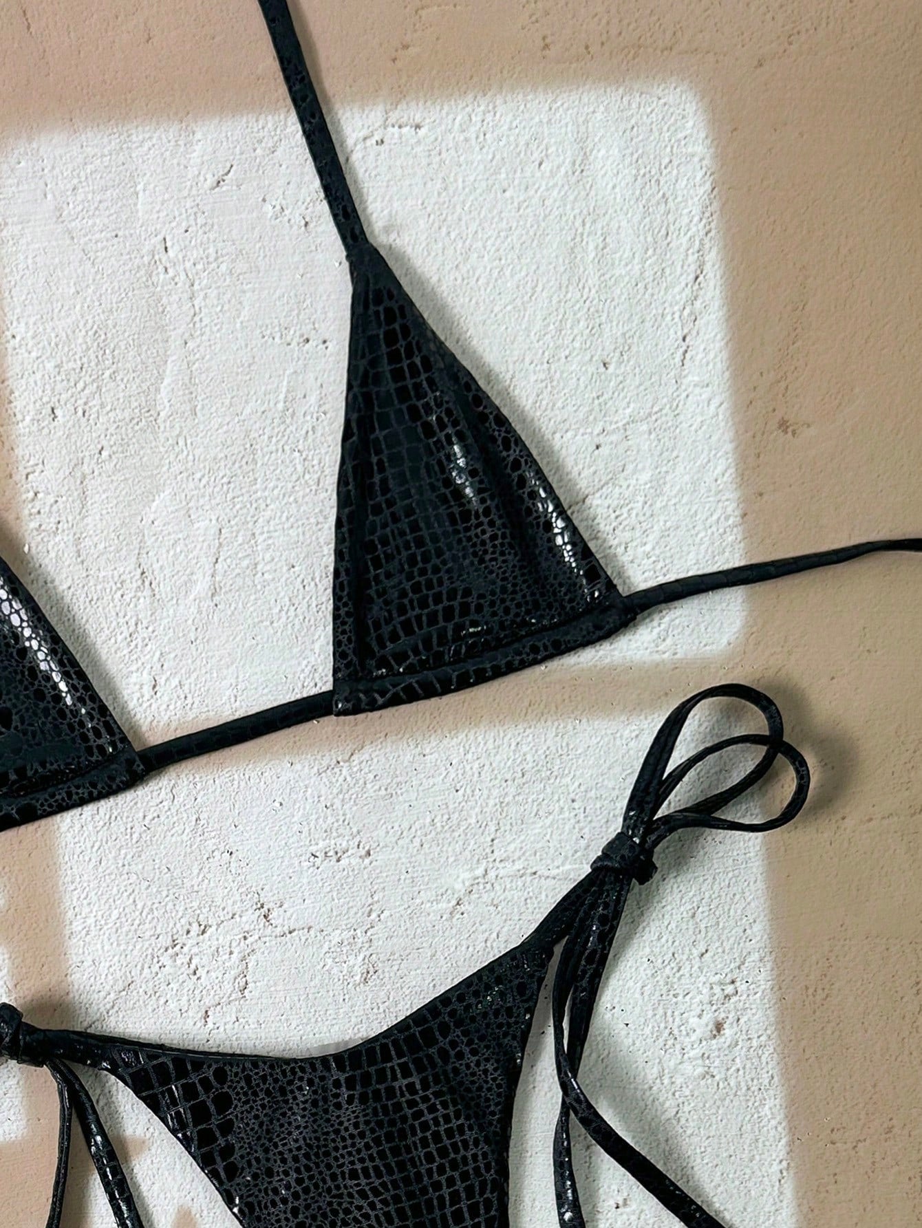 Swim SXY 2 Pieces Snakeskin Textured Halter Bikini Set, Women's Swimsuits,Black,Summer,Bandage,Beach Party,Holiday,Holiday High Cut Bathing Suit Swimwear