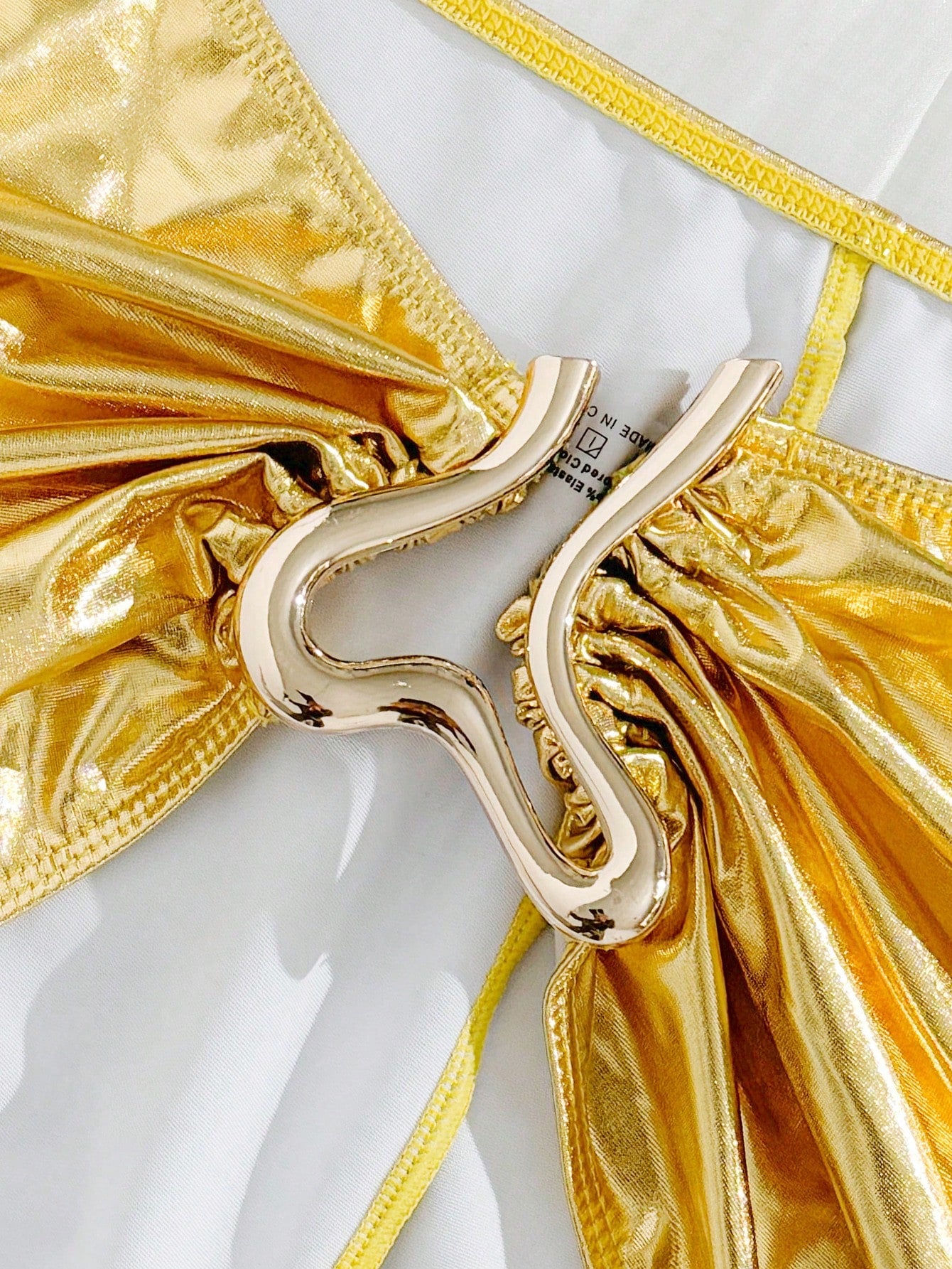 Swim SXY Summer Sexy Tight Skirt Decorated With Gold Metal, Triangle Cup Swimwear Three-Piece Set