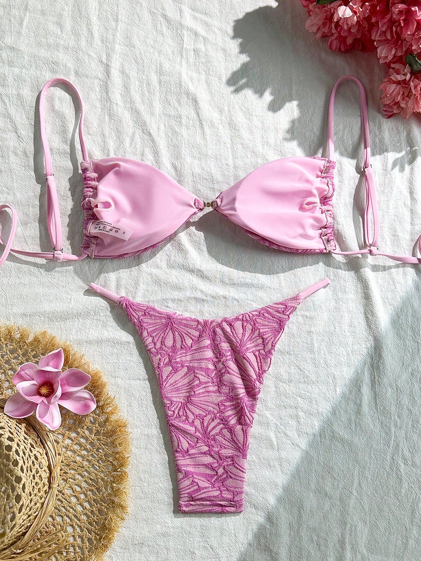 Swim Vcay 2pcs/Set Summer Vacation Textured Fabric, Spaghetti Strap Gold Decor Strapless Bra And Bikini Swimwear Set For Women, Sexy