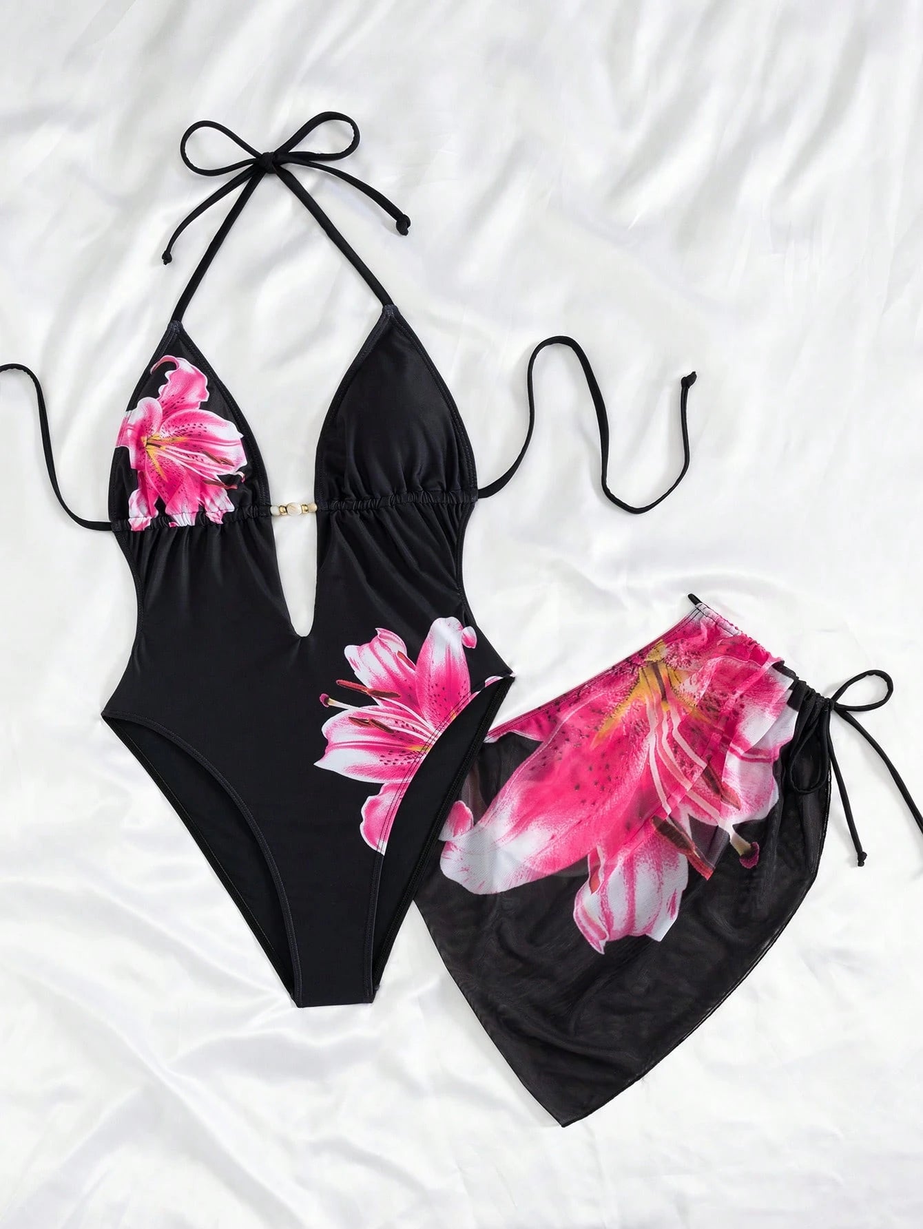 Swim Vcay New Spring/Summer Women's Sexy Casual Vacation Beach One-Piece Swimsuit With Halter Neck Tie, Floral Print Black Beachwear 2-Piece Swimsuit Set