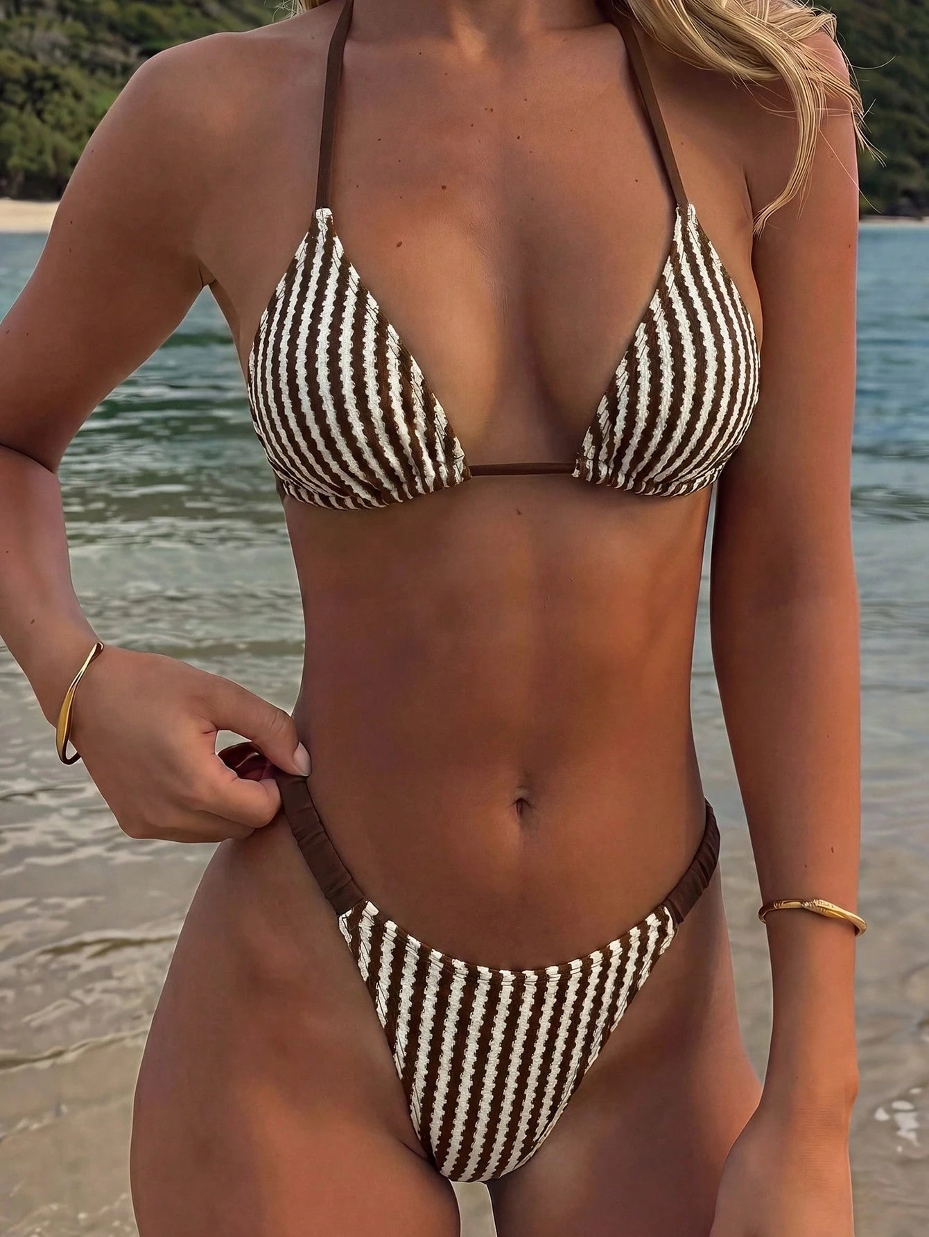 Swim Vcay Striped Jacquard Ruched Backless Front-Crossed Strappy Bikini Set For Ladies Beach Music Festival: Fashionable, Cute, And Sexy