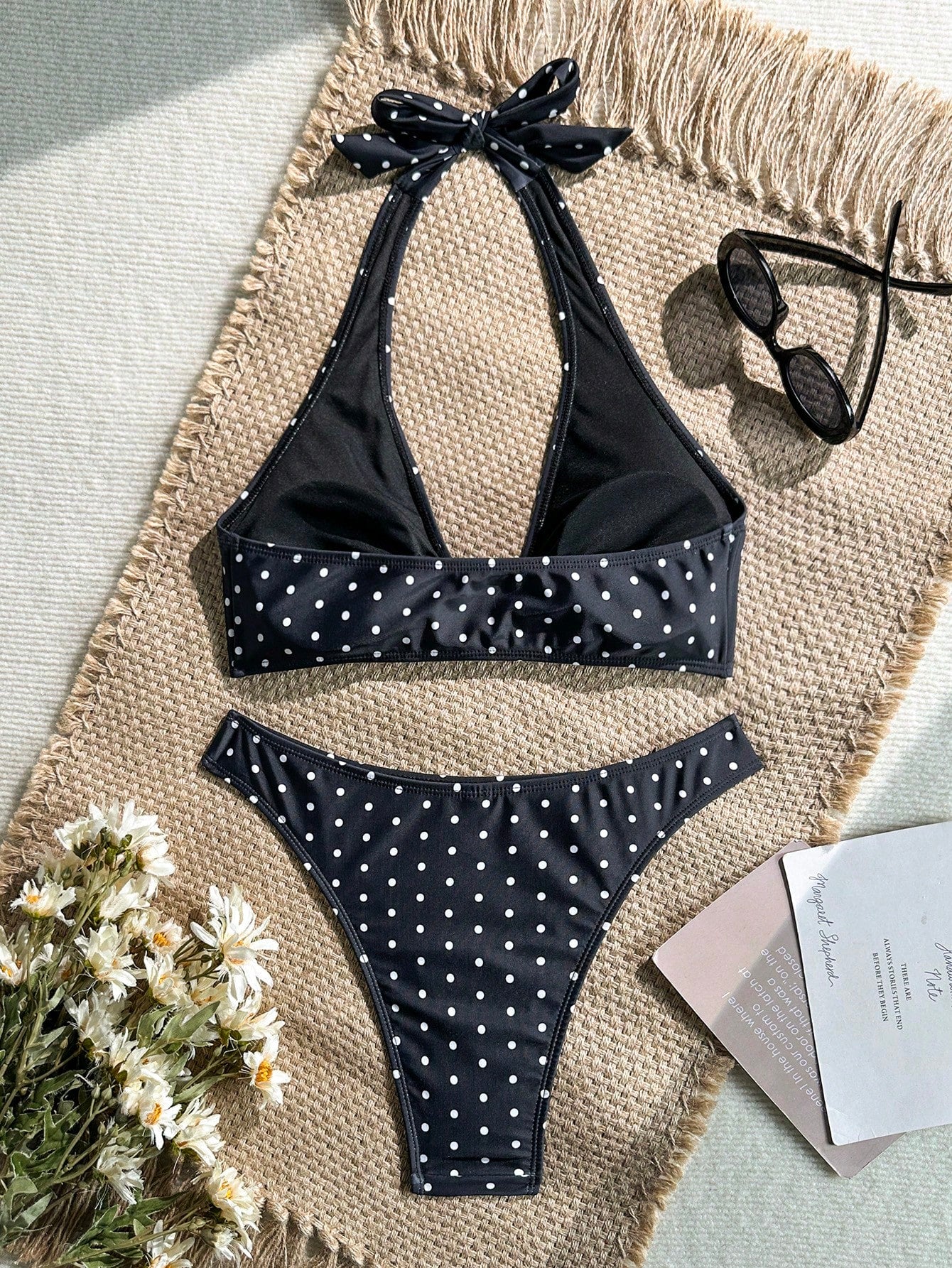 Swim Vcay Women's 2-Piece Bikini Set, Tropical Cute Multi-Color Print Halter Top And Triangle Bottom With Starfish Detail, Elegant Beach Vacation Casual Bikini Set Outfit For Valentine's Day Party