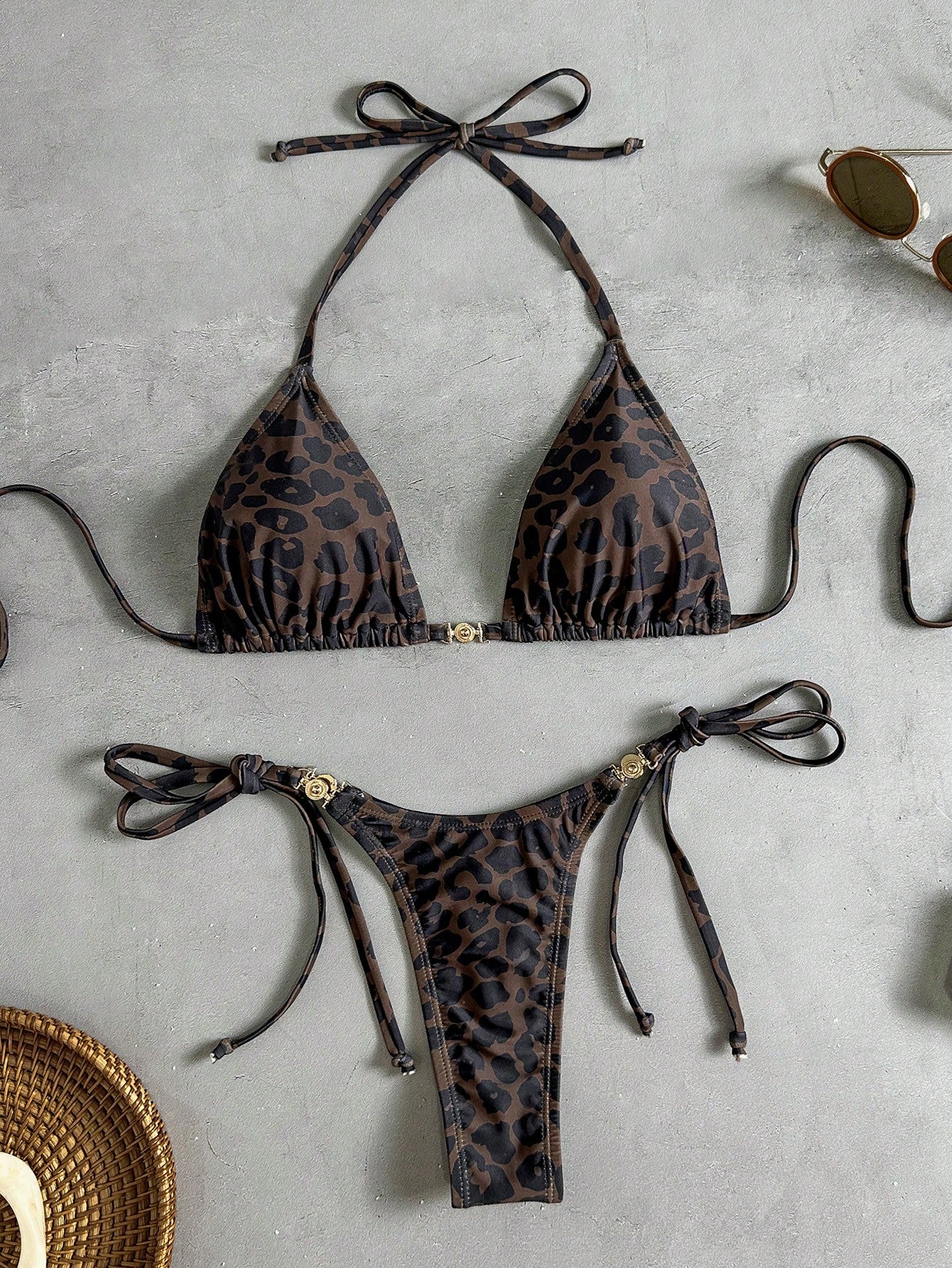 Swim Vcay Women's Chocolate Brown Tropical Leopard Print Two Pieces Bikini Set With Metal Accessories,Summer Casual Beach Holiday Vacation Resort Wear