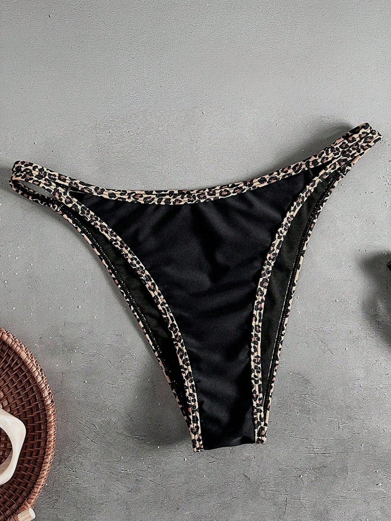 Swim Vcay Women's Sexy Solid Color With Leopard Print Trim Bestselling Beach Resort Casual Elegant Valentine's Day Party Bikini Bottom