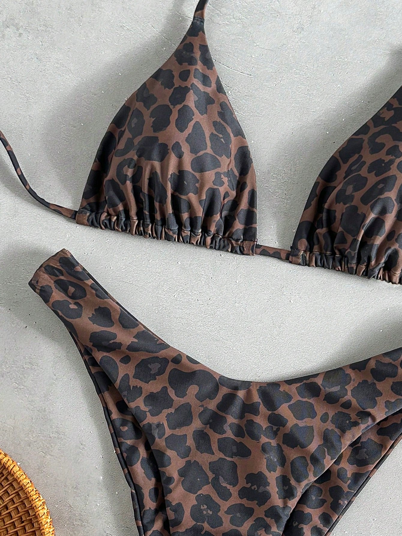 Swim Vcay Women Tropical Print Halter Bikini Set, Cute Triangle Top And Bottom,Chocolate Brown,Summer,Casual,Beach,Holiday,Vacation,Holiday Party Swimsuit