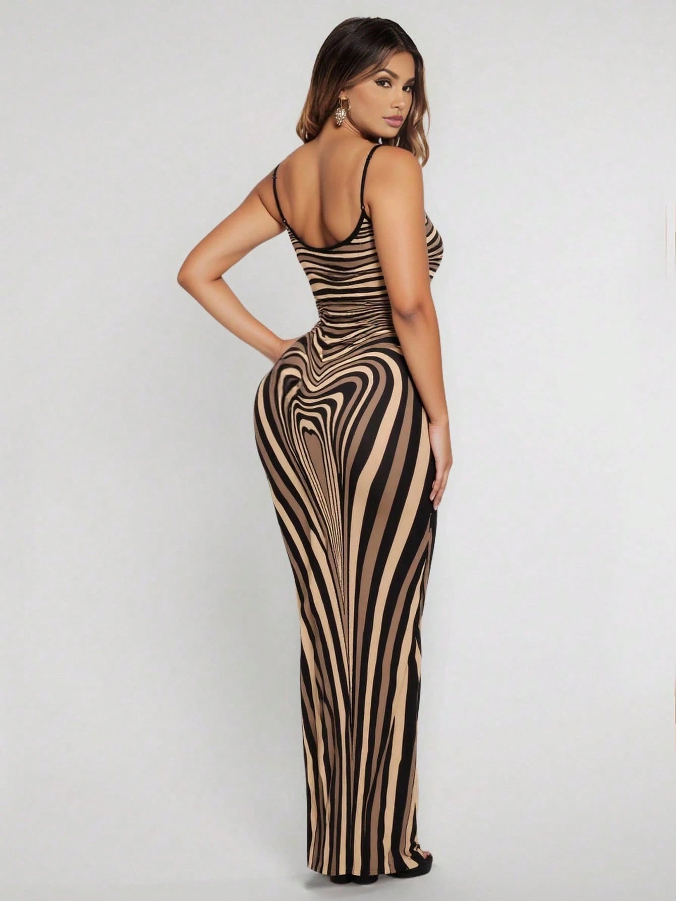 SXY Sexy Casual Elegant Brown Bodyline Positioning Print Slip Dress, Maxi Length For Women Curve Hugging Maxi Dress Suitable For Going Out Chic Dress