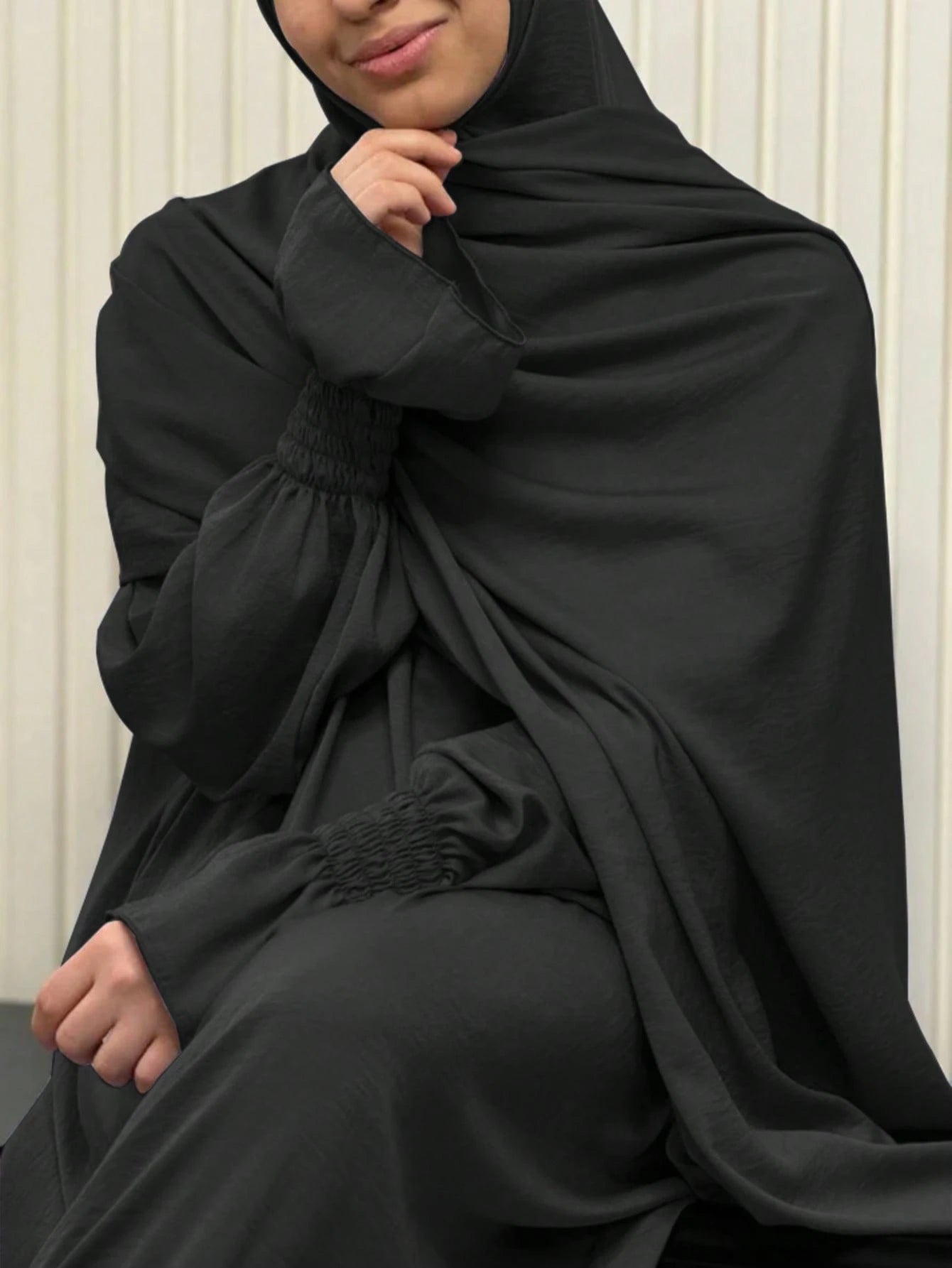 The Abaya Headscarf Is An All-In-One Design With Elastic Cuffs, Suitable For Muslim And Islamic Women