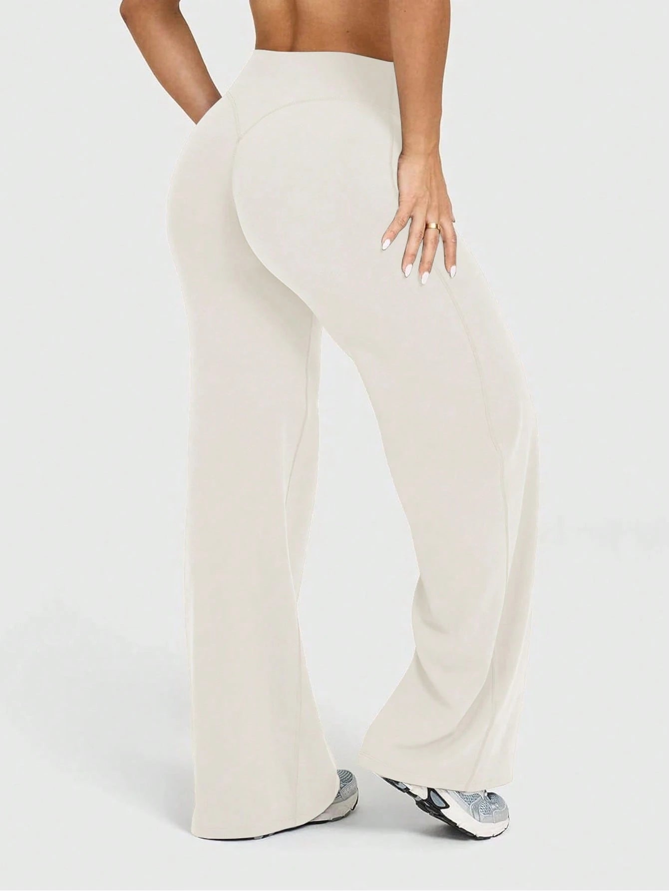 This Solid Color Yoga Wide-Leg Pants Are Comfortable And Slimming, Suitable For Running, Fitness, And Various Yoga Activities. Spring Sports