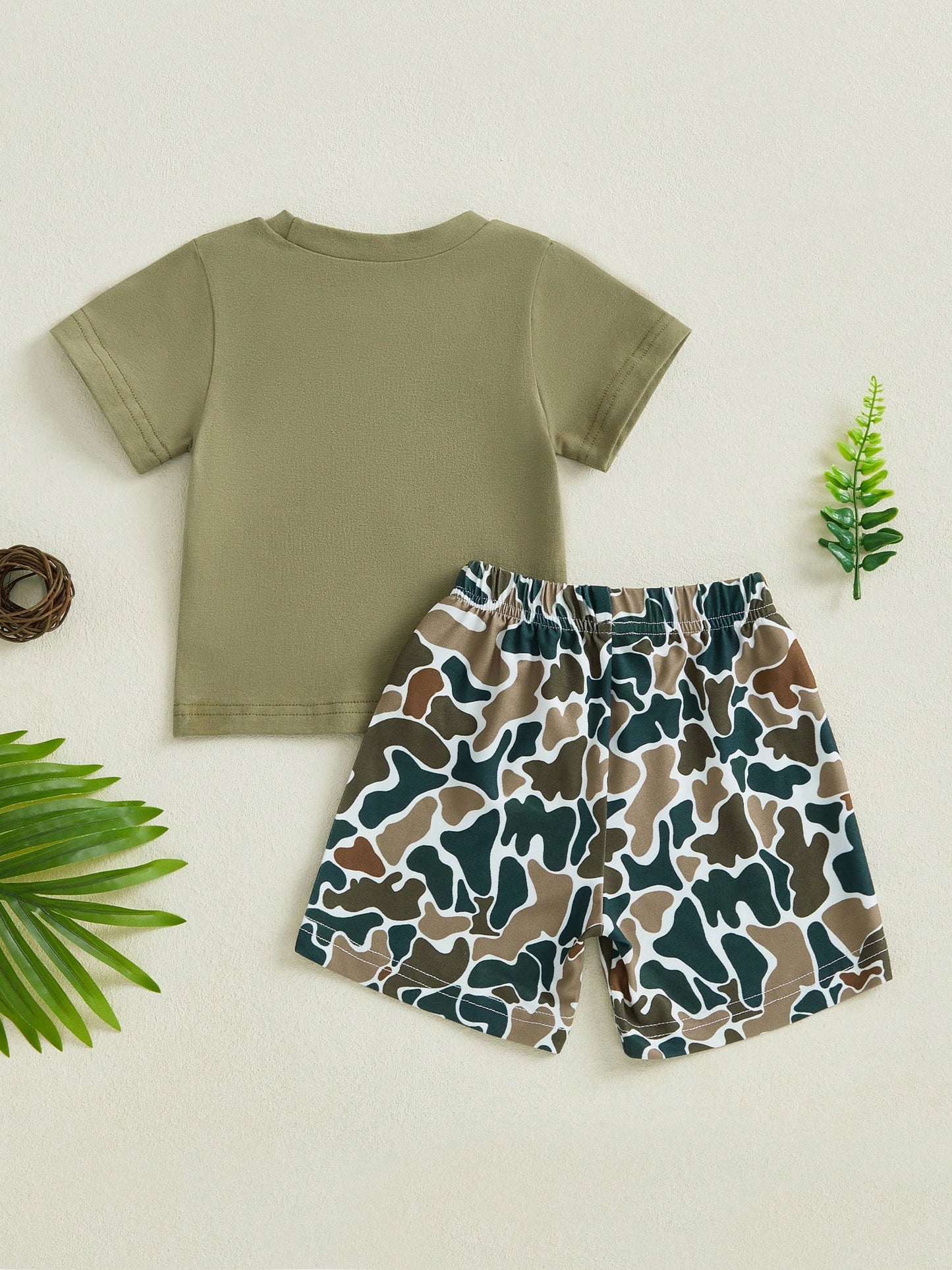 Toddler Baby Boys Summer Outfit, Short Sleeve Crew Neck T-Shirt Tops With Camouflage Shorts 2Pcs Clothes Set
