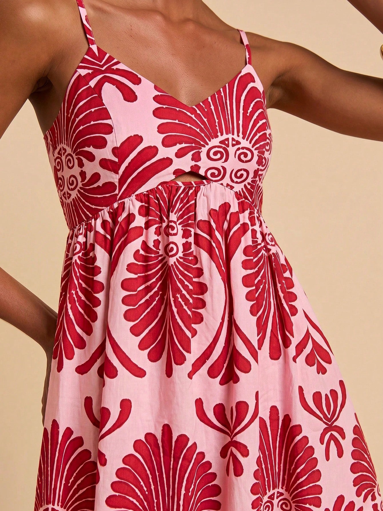 Travachic Women's All-Over Print Summer Backless Spaghetti Strap Mini Dress