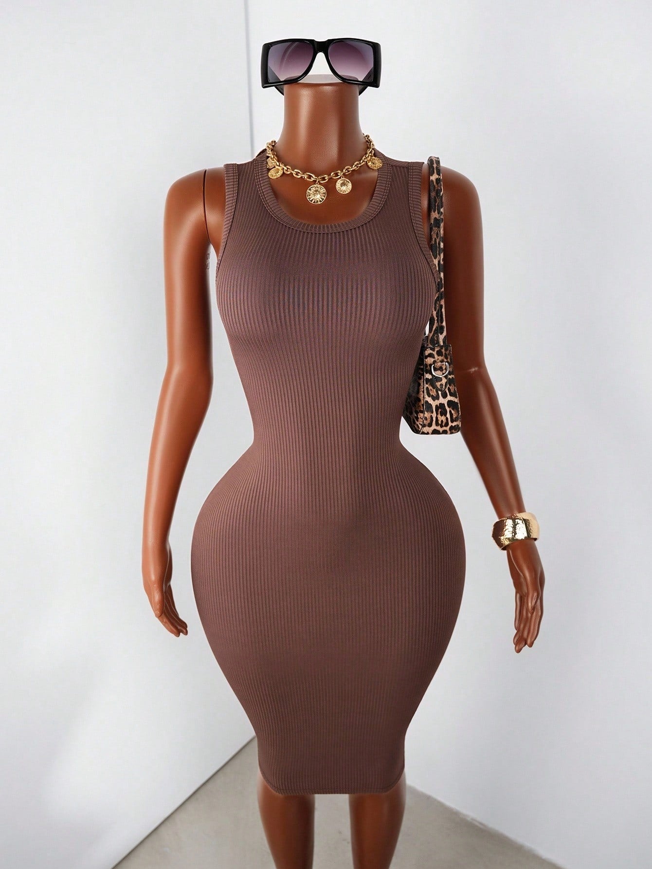 VaVaBold Solid Color Sleeveless Slim Fit Long Dress With Round Neckline, Casual Vacation
