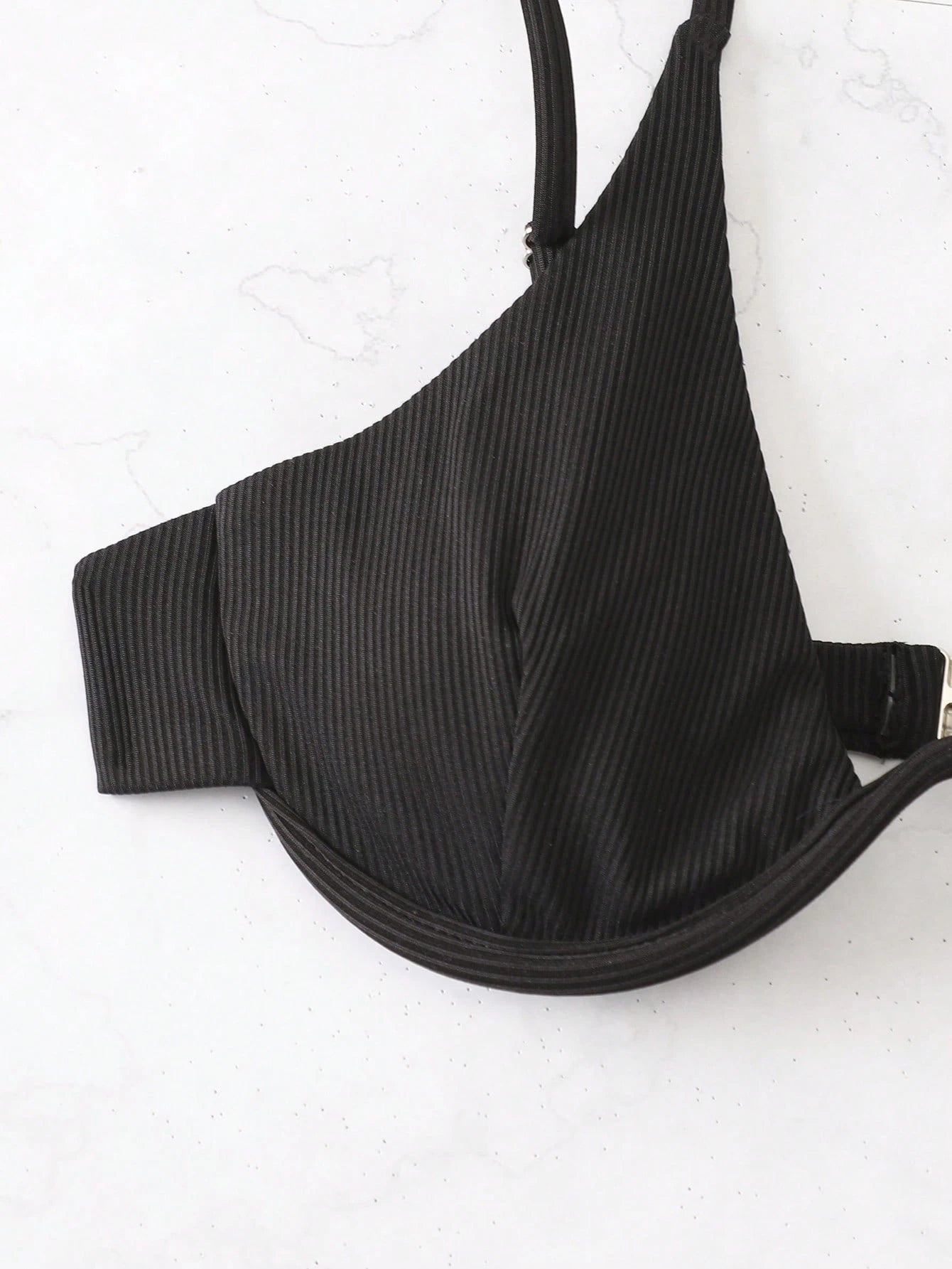 Vaytide Summer Beach Solid Underwire Bikini Top