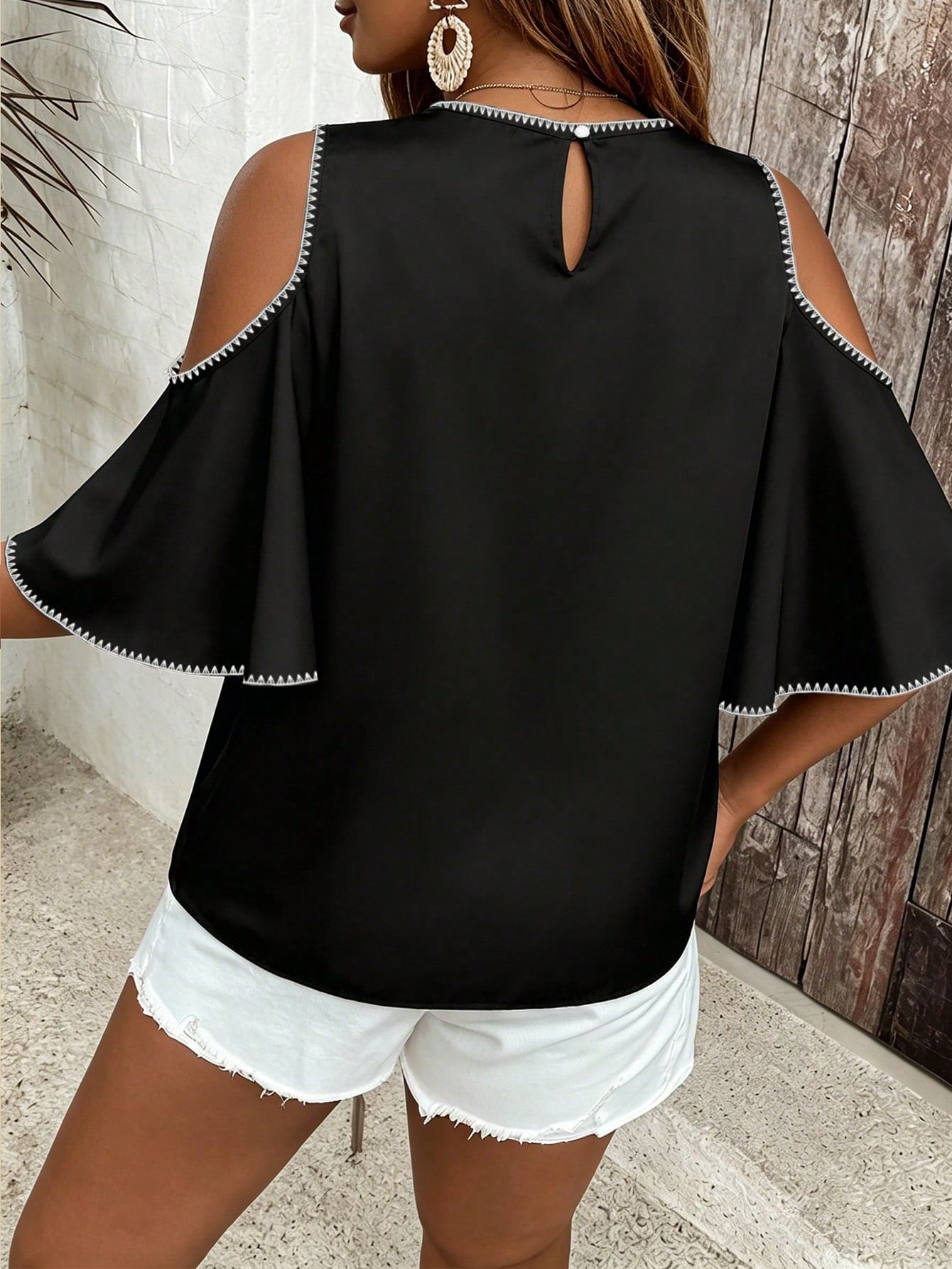 VCAY Casual Shell Flower Craft Contrast Color Plus Size Black Shirt Suitable For Summer Black Top Music Festival Y2K