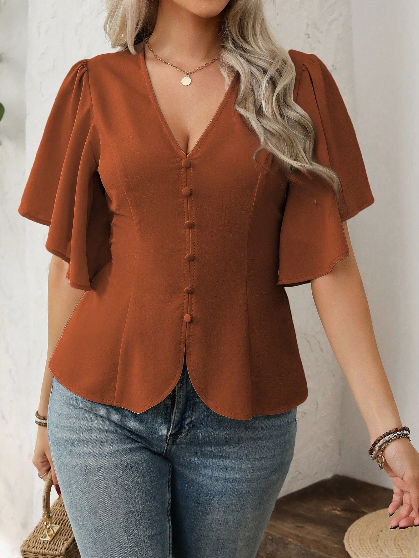 Vionelle Plus Size Women's Elegant French Style V-Neck Buttoned Decor Cinched Waist Flared Hem Short Sleeve Blouse, Casual Commute Holiday