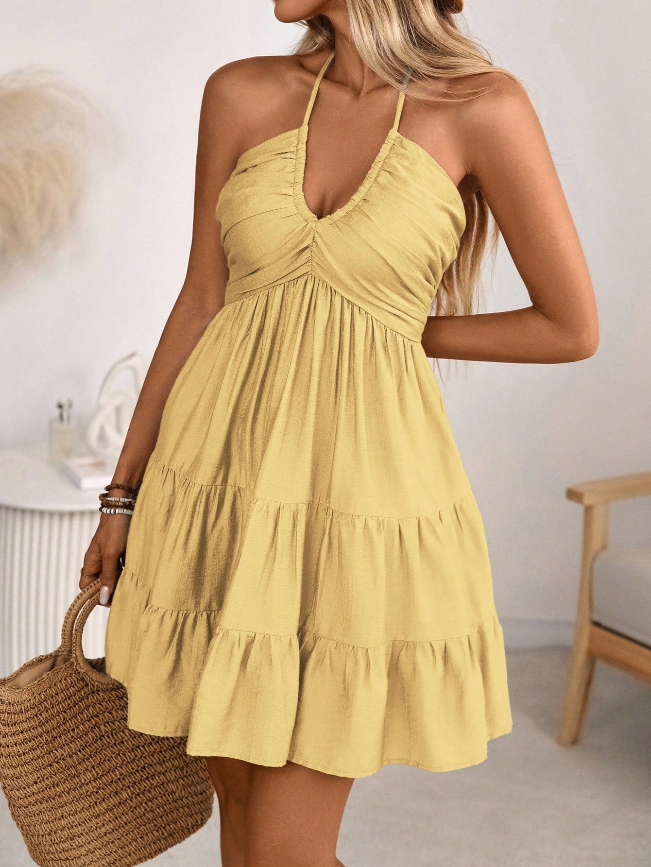Wandoria Women's Shirred Pleated Front Ruffled Layered Swing Maxi Dress For Beach Holiday, Bohemian Style, Adjustable Halter Tie Back, Plus Size