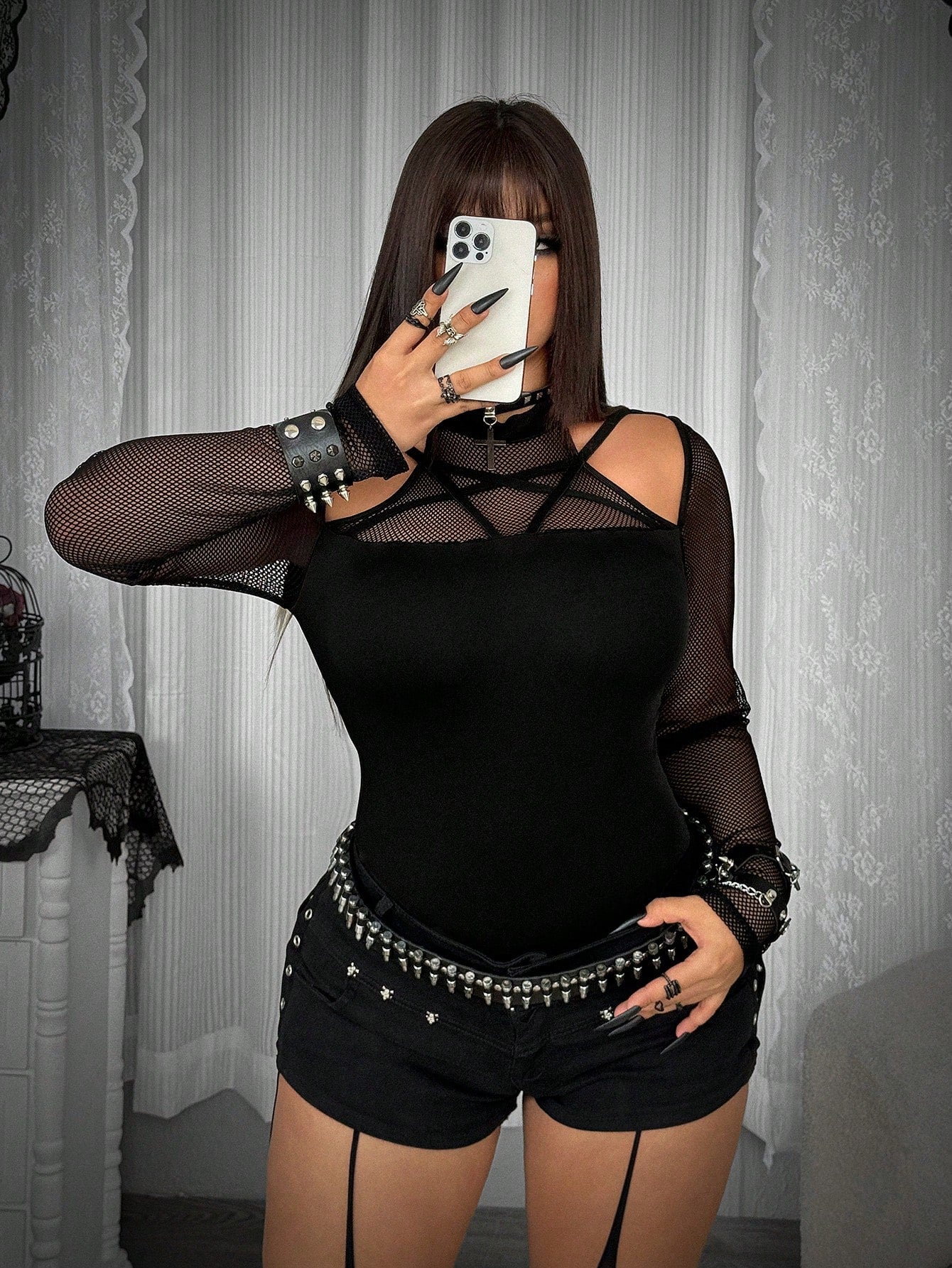 Whyspr Casual Punk Plus Size Black Long Sleeve Mesh T-Shirt, Sexy Slim Fit Casual Versatile Bold Avant-Garde Punk Style Off-Shoulder Five-Pointed Star Neckline Patchwork Webbing Mesh Fabric Slim Fit L