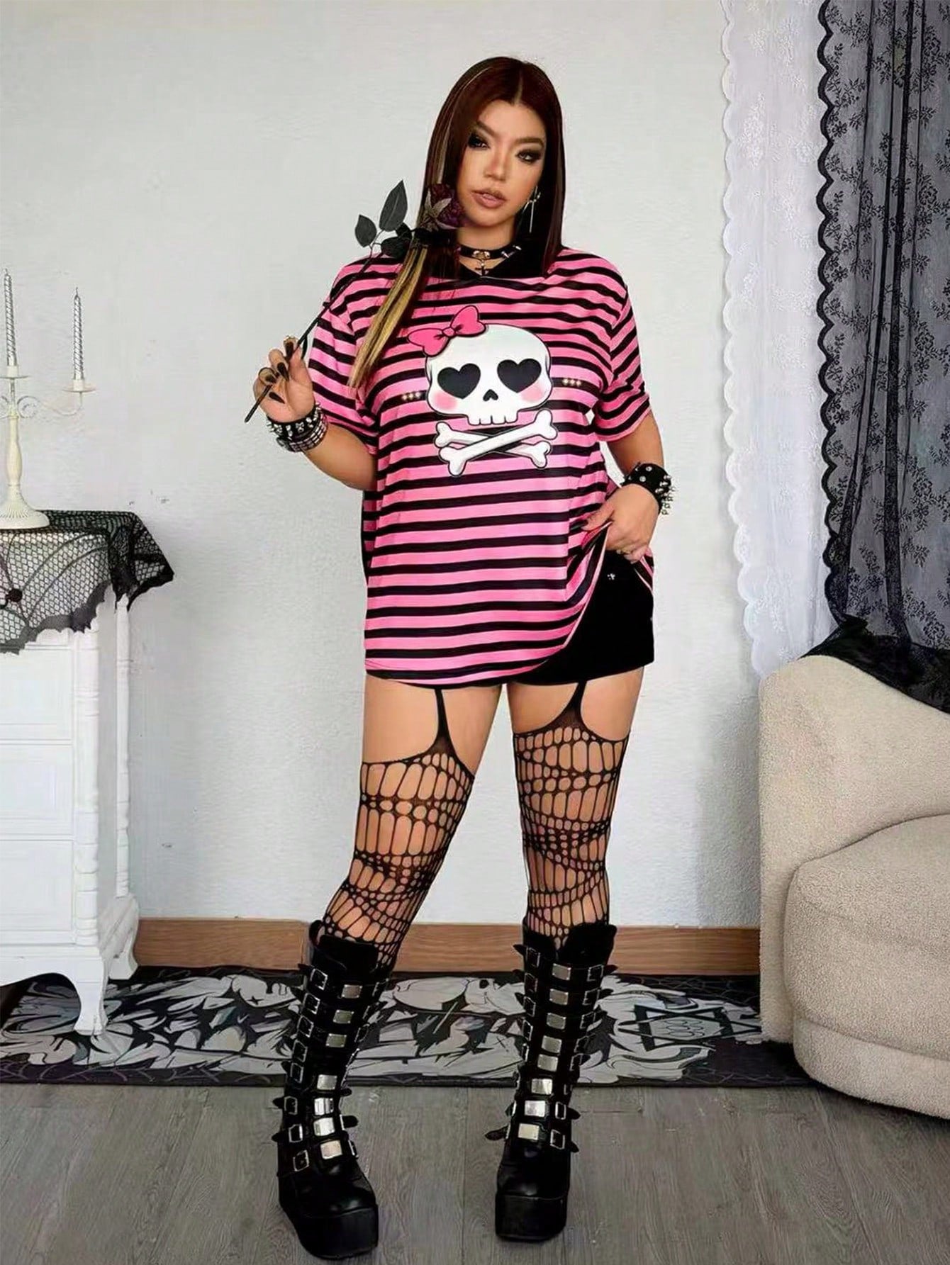 Whyspr Plus Size Women's Black & Pink Striped Rabbit Ear Lace Patchwork Decor Black & Purple Contrast Skull Print Striped T-Shirt, Cute Street Sexy, Y2K, Rabbit Ear, Lace Patchwork