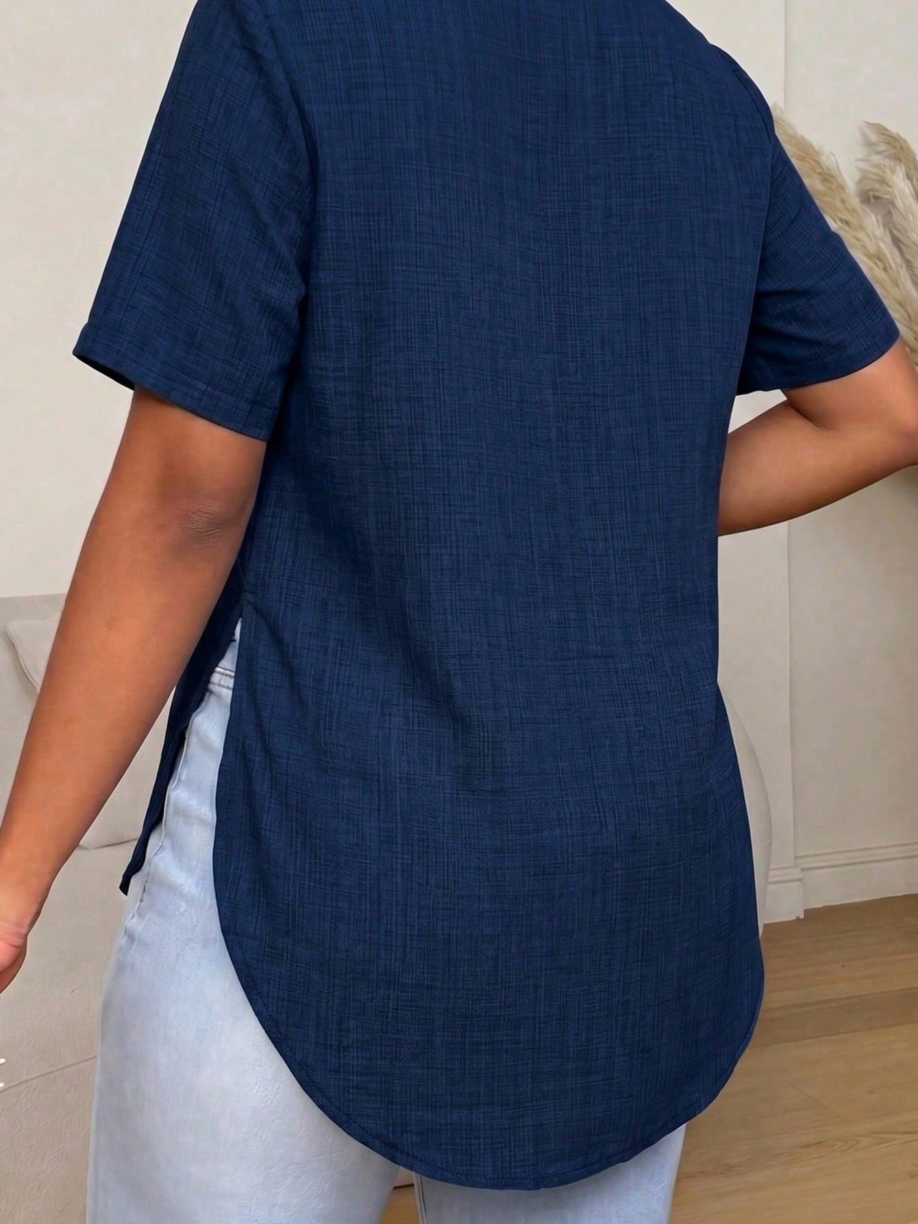Women's Casual Daily Commute Minimalist Solid Color Short Sleeve Split Curved Hem Slim Fit Shirt, Summer