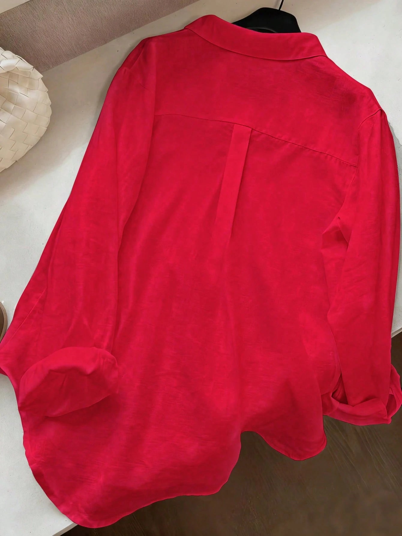 Women's Casual Solid Color Front Button Curved Hem Shirt Black Spring