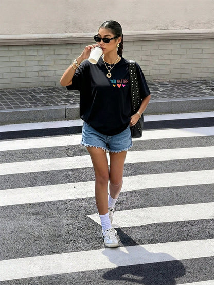 Women's Casual T-Shirt, Valentine's Day Cartoon Heart Pattern, Red Sequin Heart Graphic Women's Casual T-Shirt, Fashionable, Comfortable, Breathable, Spring/Summer Classic Short Sleeve Crew Neck Top B