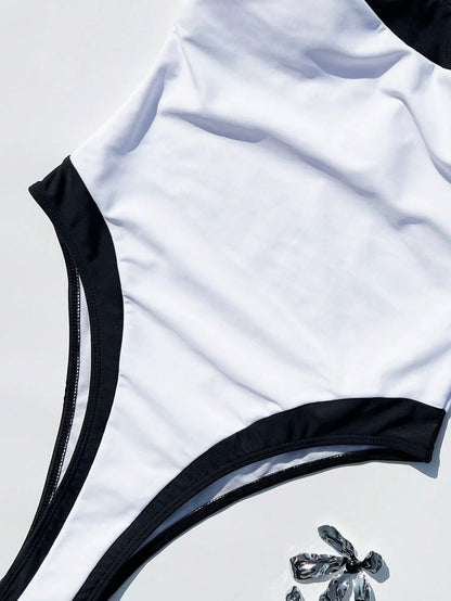 Women's Color Block Square Neck Wide Strap One-Piece Swimsuit, Slim Fit Accentuates Body Curves, Fashionable Beach Style Vacation Summer