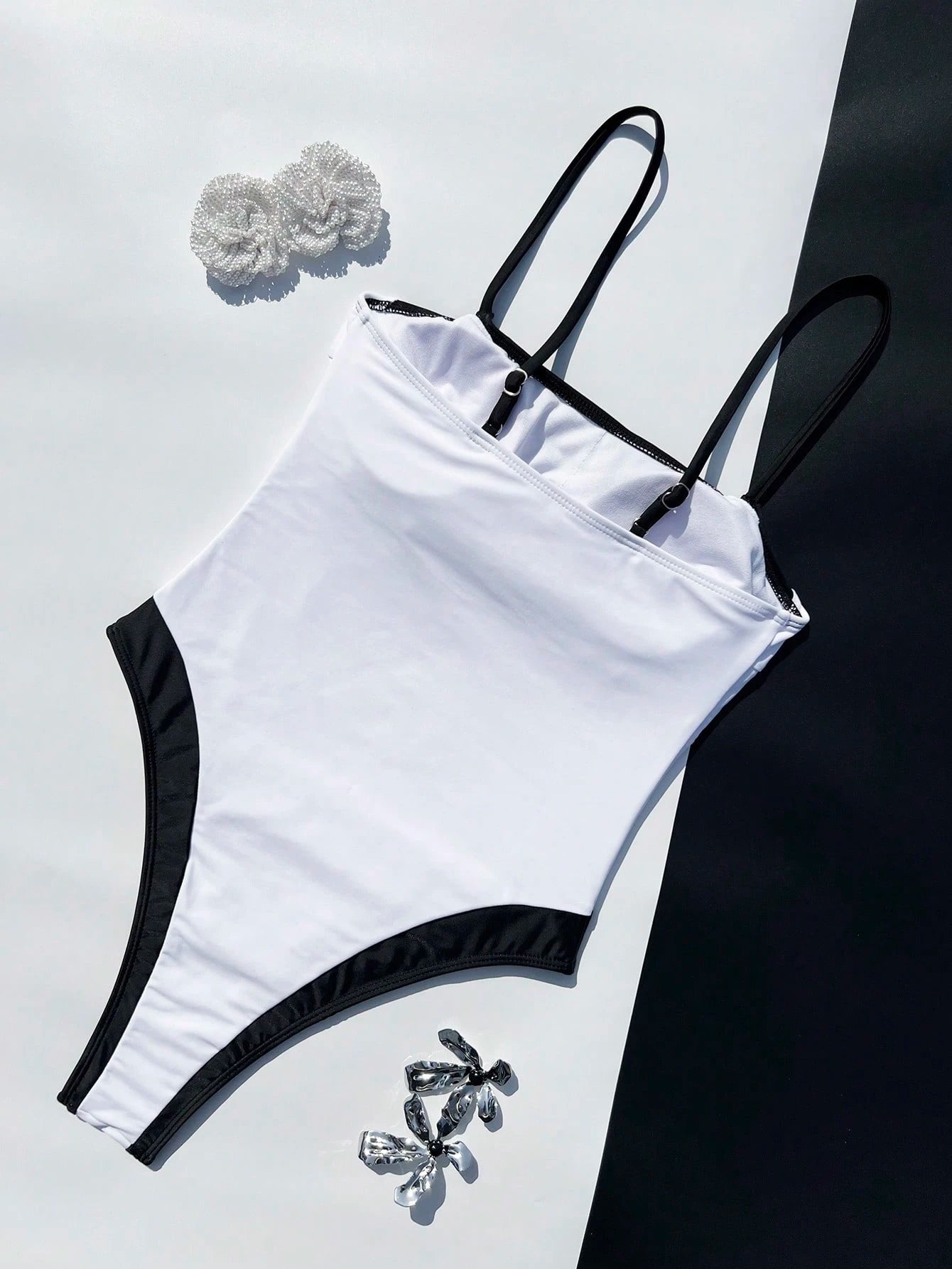 Women's Color Block Square Neck Wide Strap One-Piece Swimsuit, Slim Fit Accentuates Body Curves, Fashionable Beach Style Vacation Summer