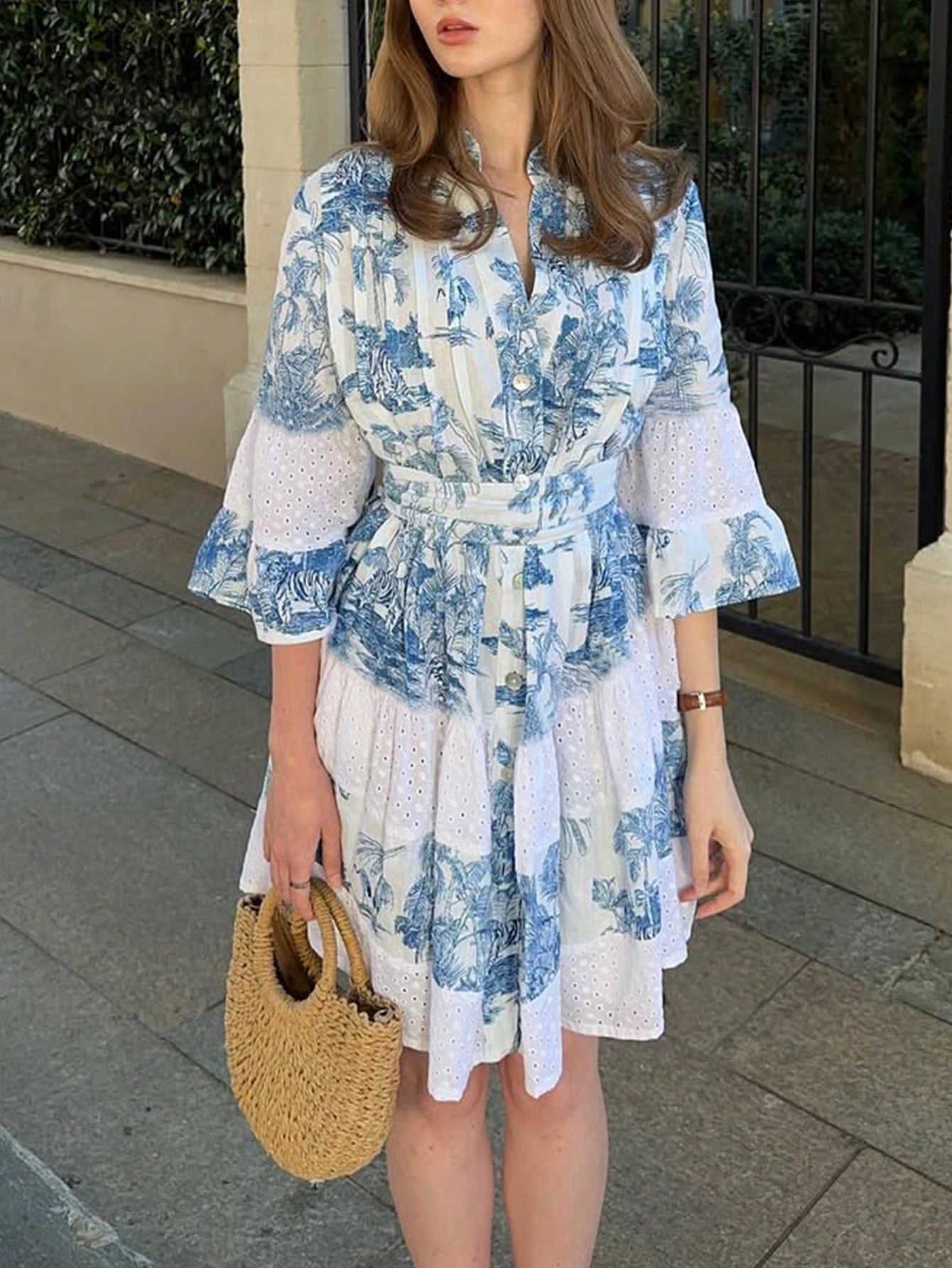 Women's Elegant French V-Neck Half Sleeve Printed Striped Lace Patchwork Belted Dress, Suitable For Summer, Easter, Mother's Day, Beach, Vacation