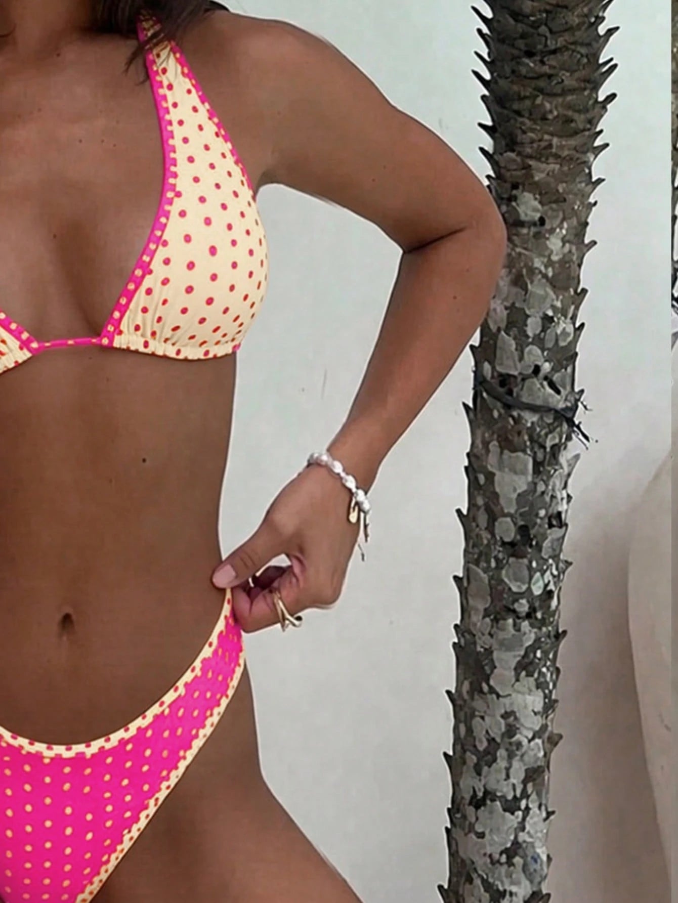 Women's Elegant Polka Dot Sports Casual Bikini Set, Triangle Cup Halter V-Neck Backless Tie-Back Contrast Trim High-Cut Bottoms Vacation Beach Summer, Resort Wear