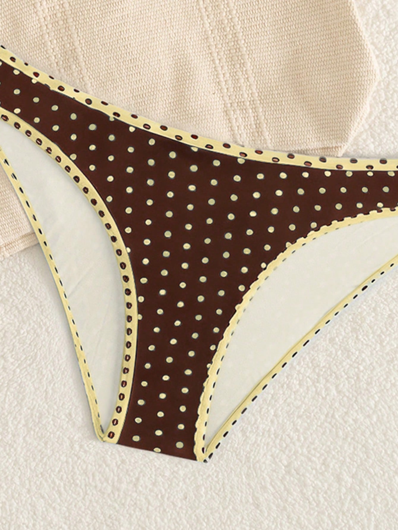 Women's Elegant Polka Dot Sports Casual Bikini Set, Triangle Cup Halter V-Neck Backless Tie-Back Contrast Trim High-Cut Bottoms Vacation Beach Summer