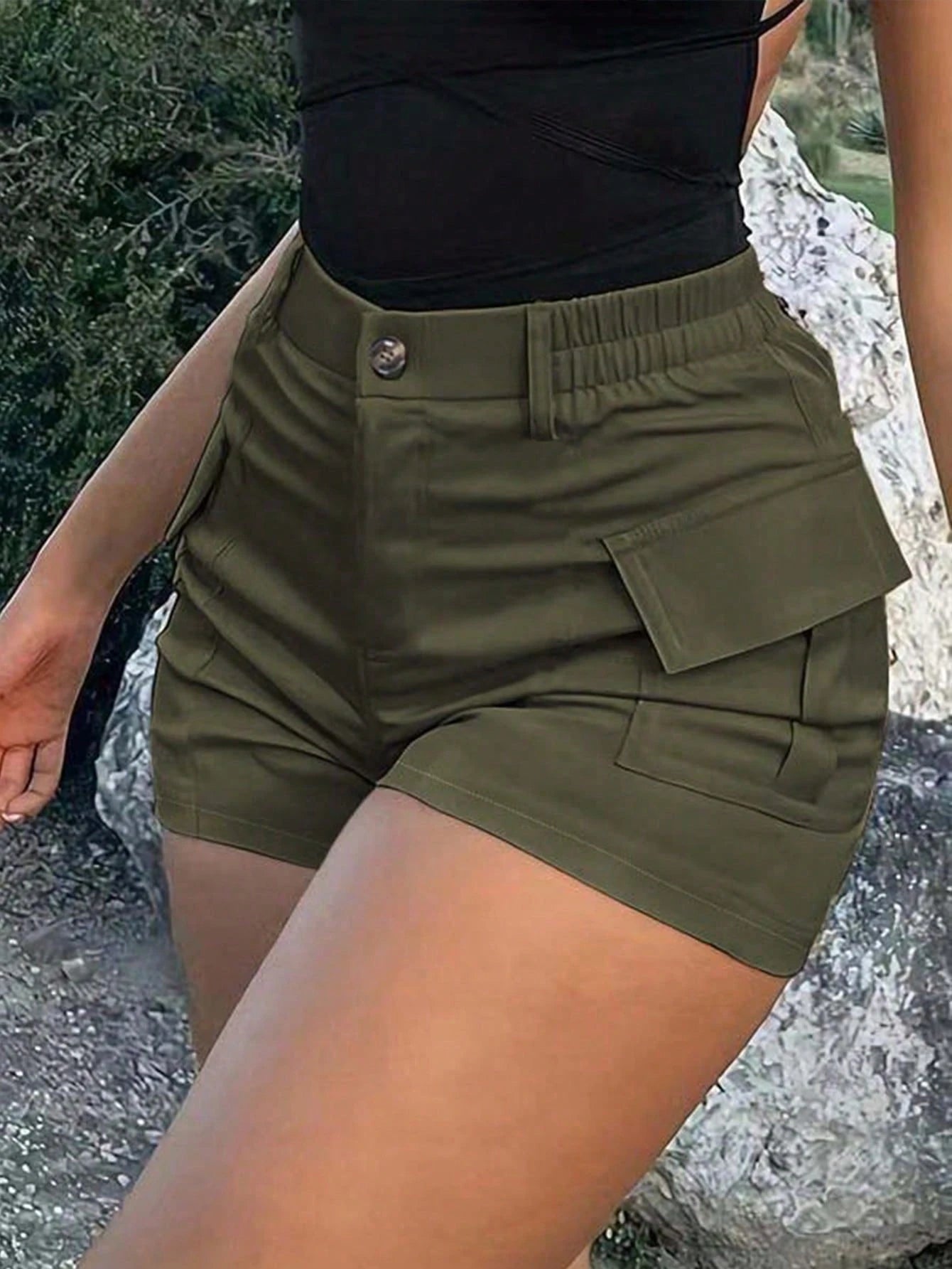 Women's High Waist Cargo Shorts, Elastic Back Waist, Multi-Pocket Slim Fit, Casual Streetwear For Summer