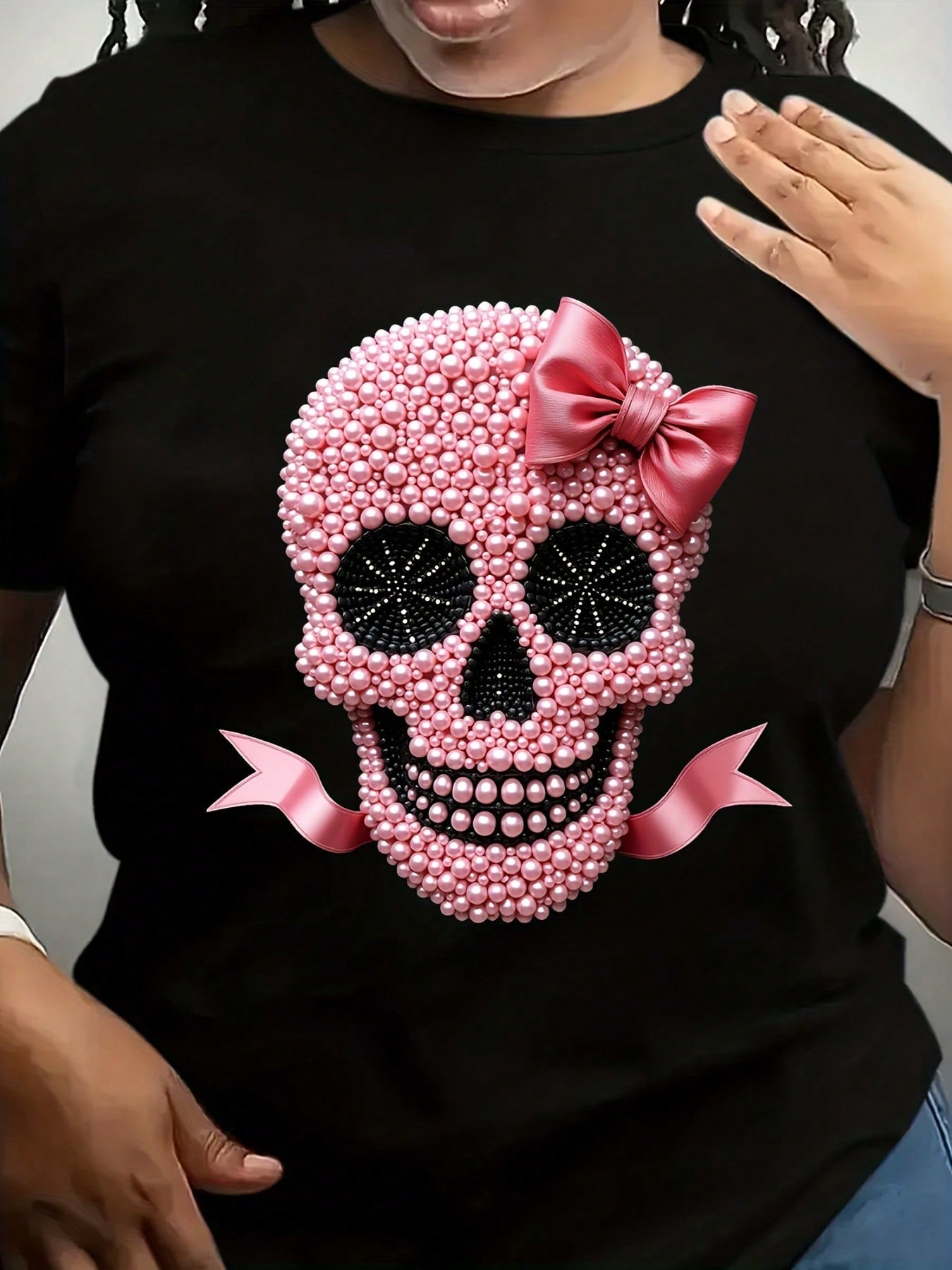 Women's Plus Size Skull And Pink Pearl Graphic Print- Summer Casual T-Shirt, Machine Washable- 220g