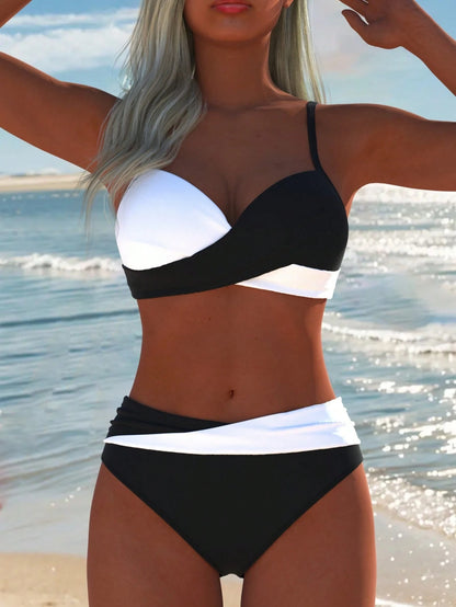 Women's Sexy Casual Black & White Color Block Spaghetti Strap Bikini Set, Beach Summer Vacation New Style Holiday Travel Outfit, High Cut, Aesthetic