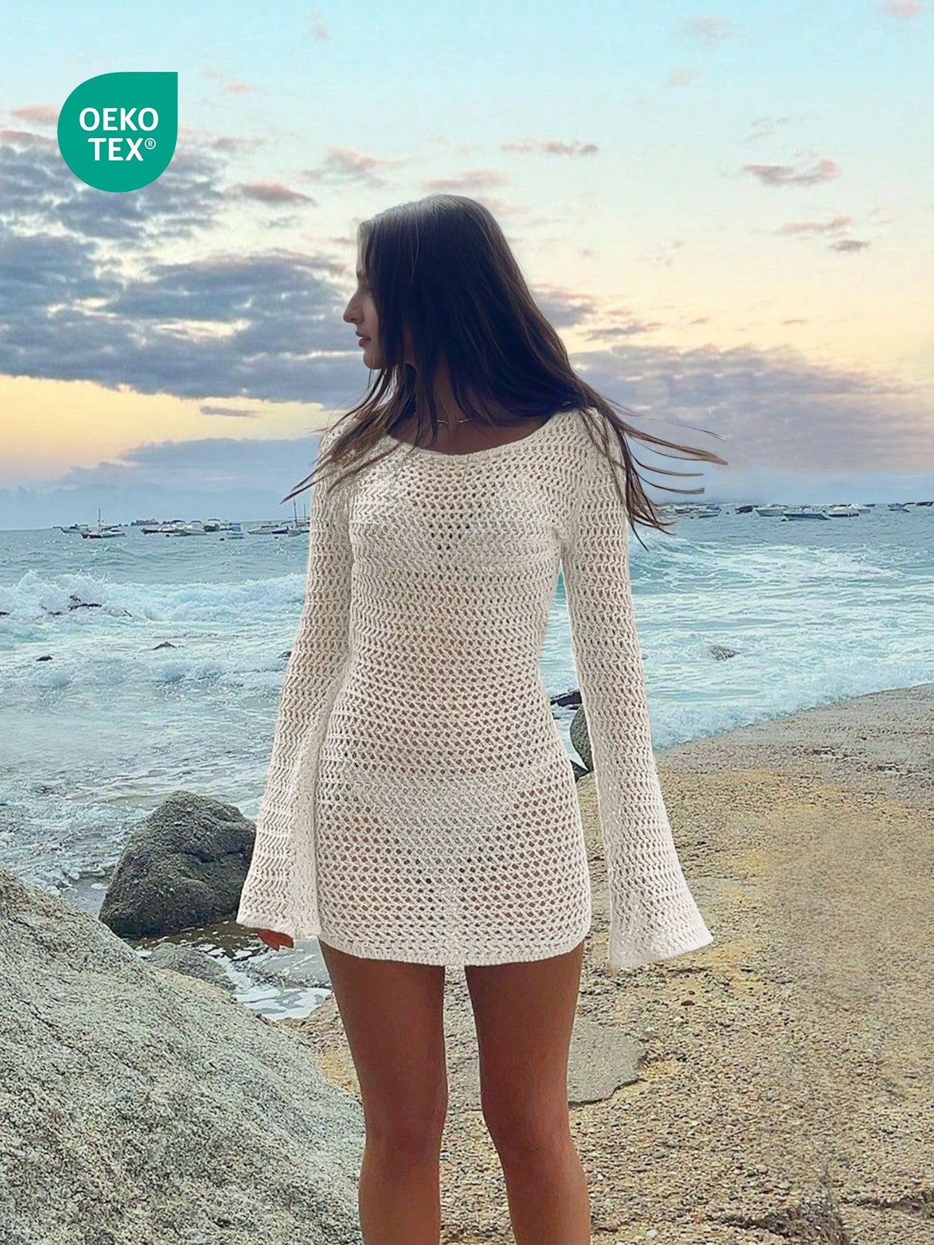 Women's Solid Color Sexy Hollow-Out See-Through Backless Long Sleeve Cover Up, Short Beach Dress, Spring/Summer Vacation, Resort Wear