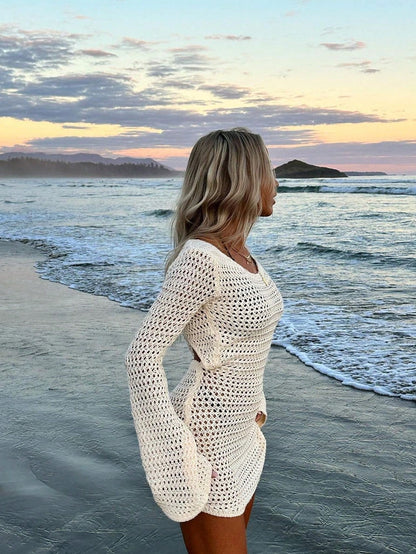 Women's Solid Color Sexy Hollow-Out See-Through Backless Long Sleeve Cover Up, Short Beach Dress, Spring/Summer Vacation, Resort Wear