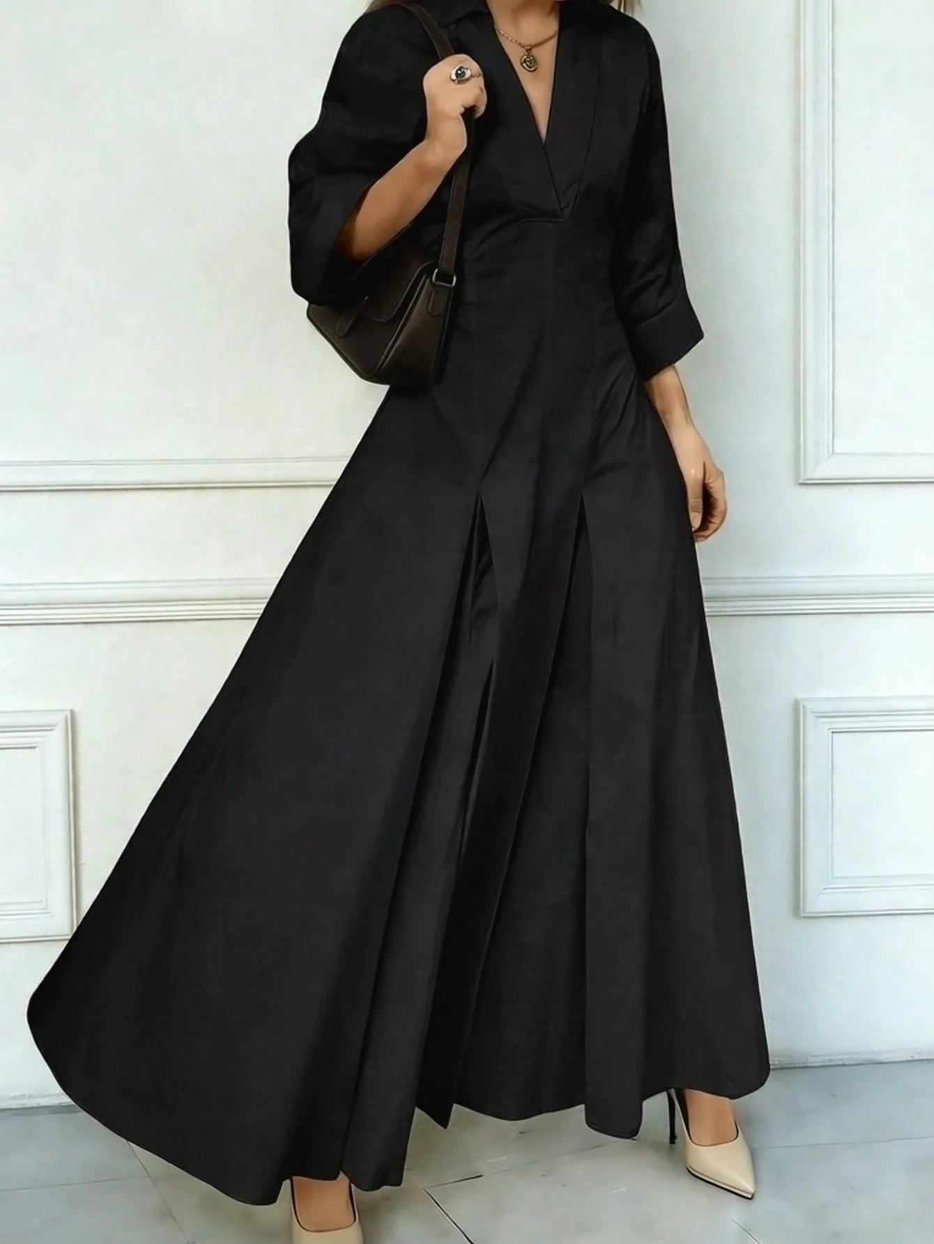 Women's Spring/Summer Elegant V-Neck Long Dress- Long Sleeve Flared Hem Fashion Dress, Lapel Design Black