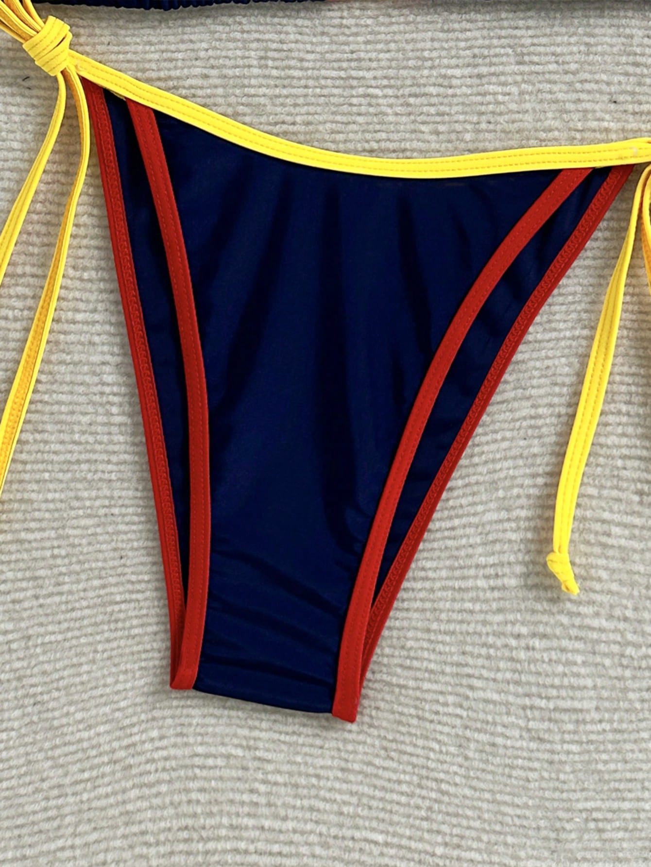 Women's Summer Colorblock Spicy Style Bikini Two-Piece Swimwear Set, Halter Neck Tie Backless Swimwear, Fashion Sexy Bikini, Elegant Women's Beach Swimwear, Suitable For Beach Vacation, Music Festival